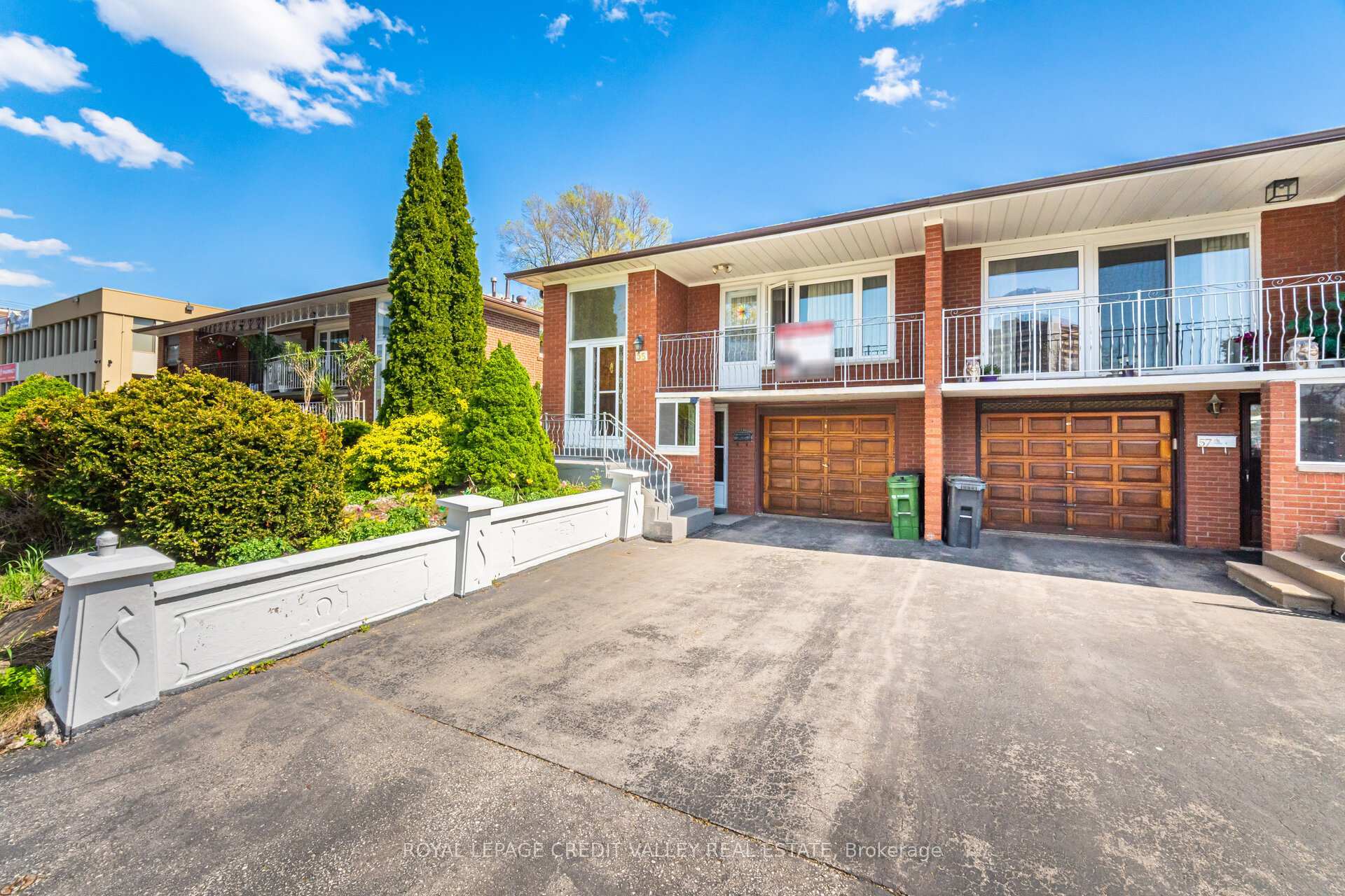 Property Photo: 55 Shoreham Drive ON M3N 1S7