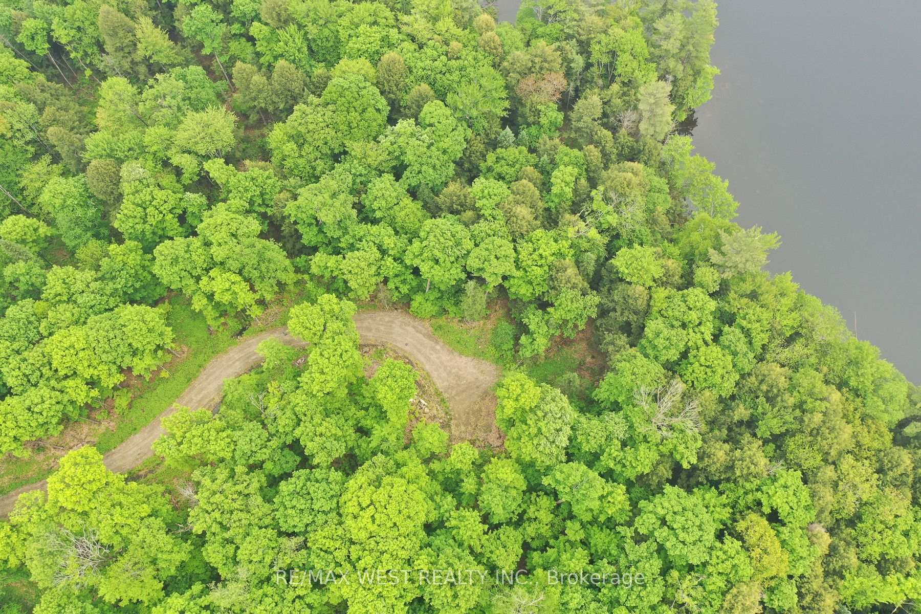 Property Photo:  1180 Heney Lake Road  ON P0B 1M0 