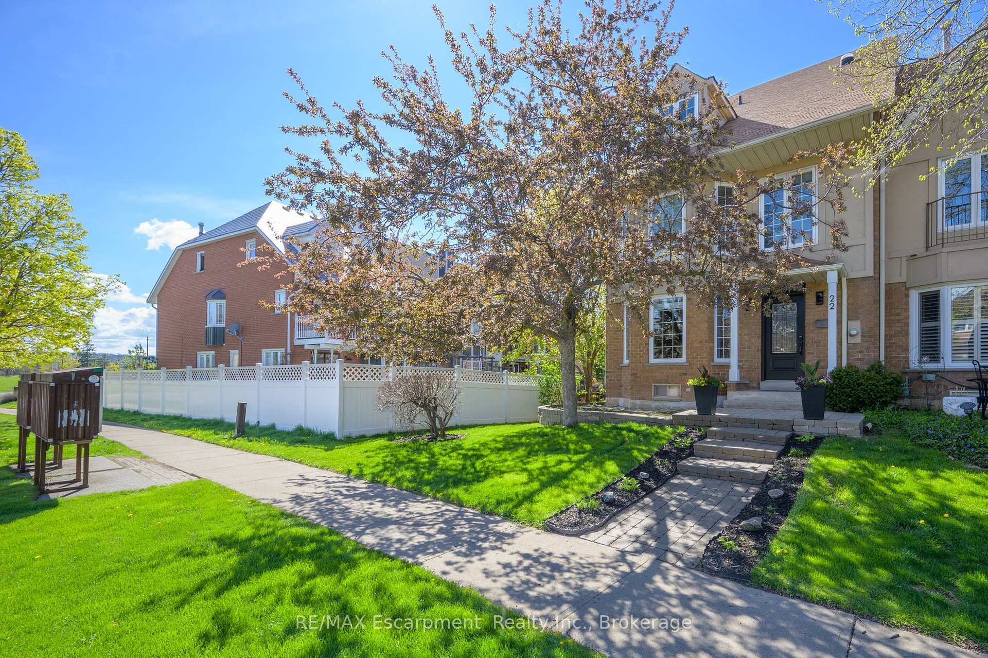 Property Photo: 22 Waterford Crescent ON L8E 4Z9
