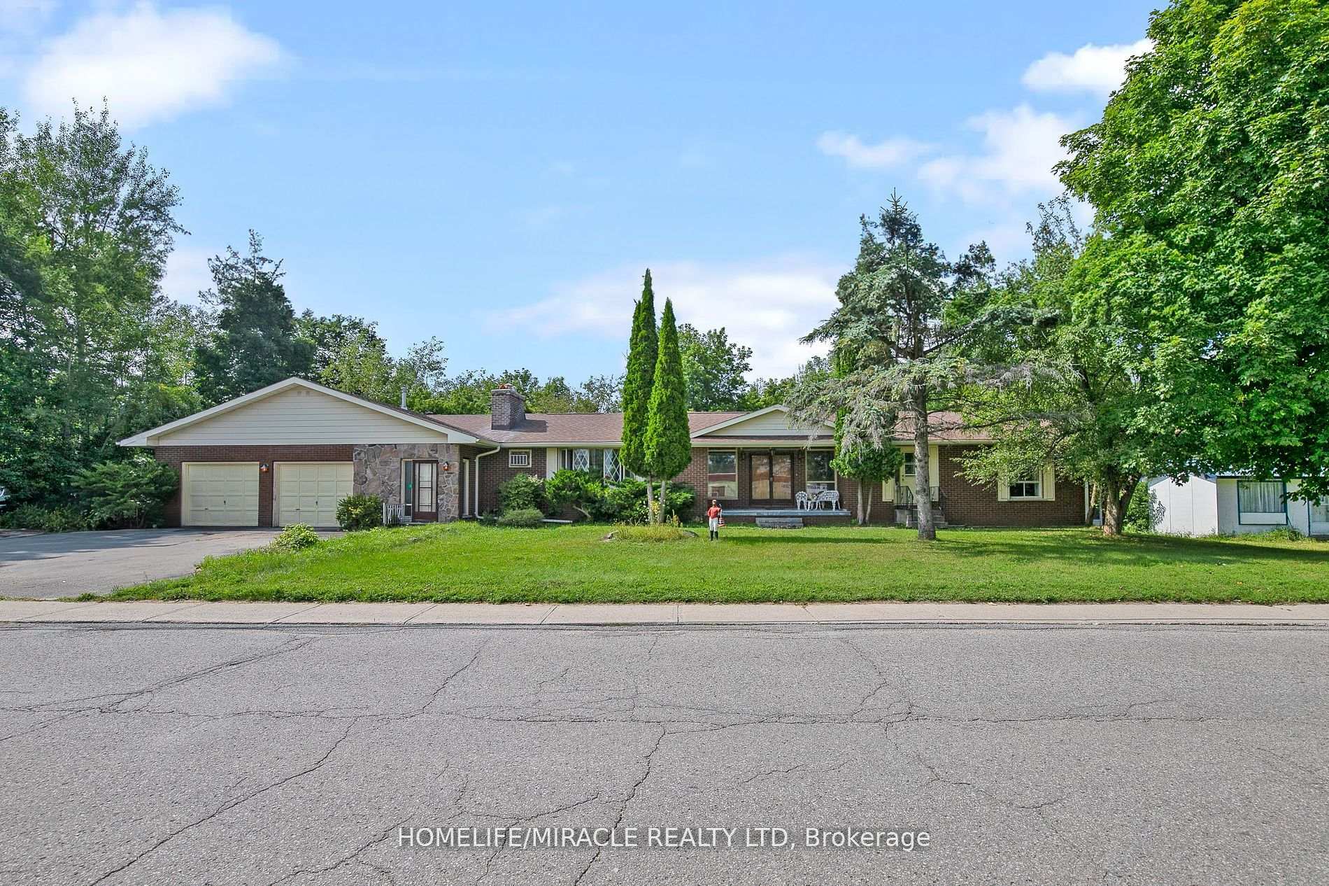 18 Grandy Road  Kawartha Lakes ON K0M 1K0 photo