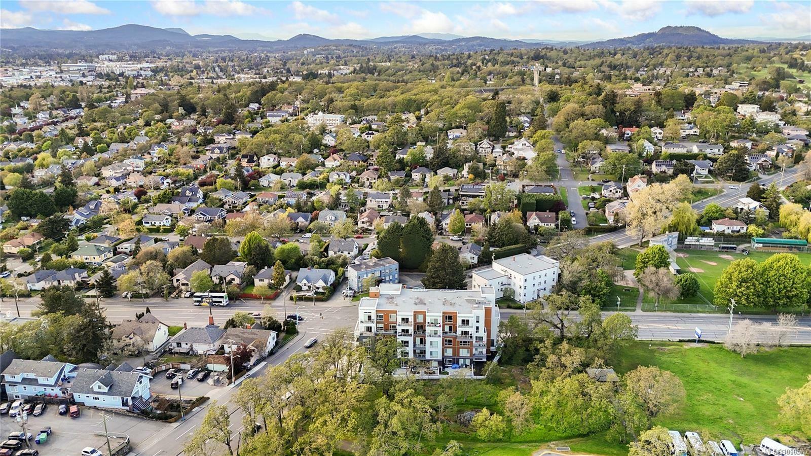Property Photo: 1301 Hillside Ave 301 BC V8T 0E3