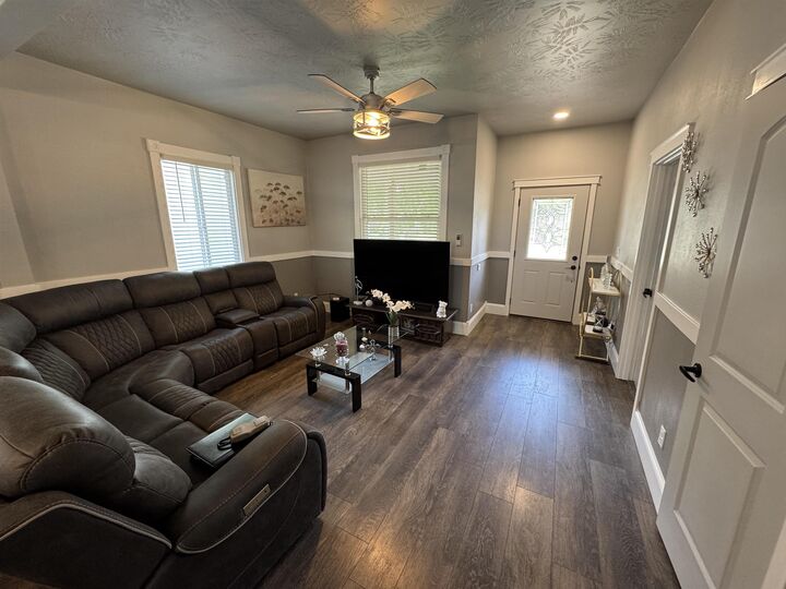 Property Photo:  514 Broadway Ave.  SD 57078 