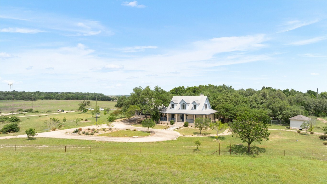 Property Photo: 310 County Road 317 TX 78626