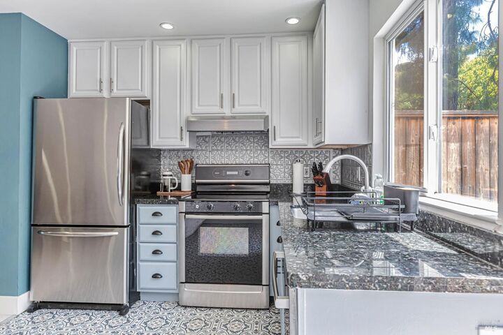Property Photo:  3 Aries Lane  CA 94947 