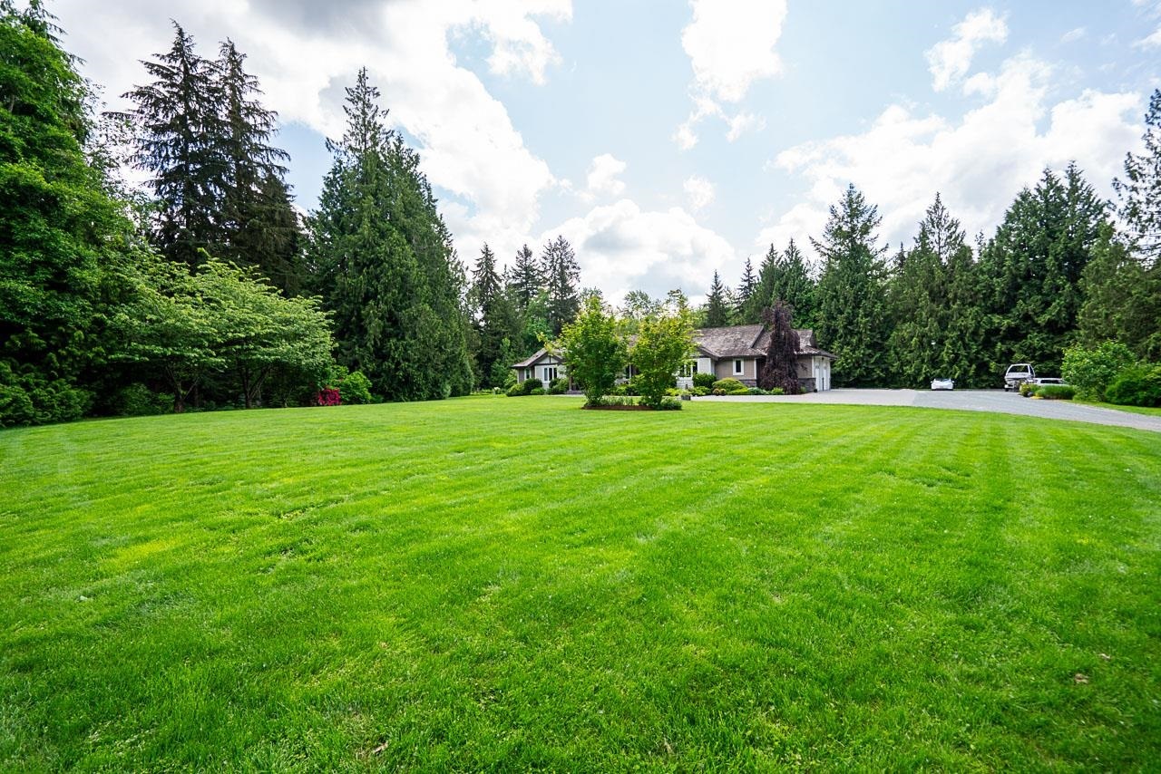 Property Photo: 25138 64th Avenue BC V4W 1H5
