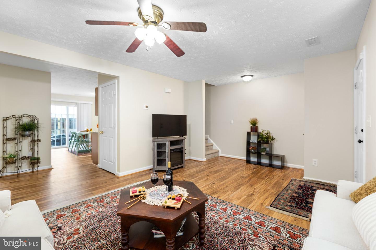 Property Photo:  2912 Broyhill Court  VA 22408 