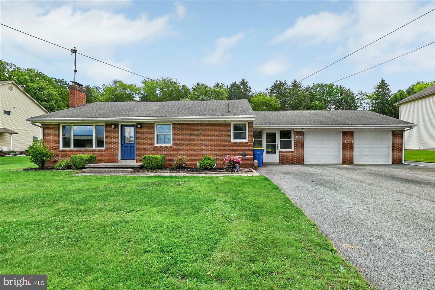 Property Photo: 1803 Dubs Church Road PA 17331