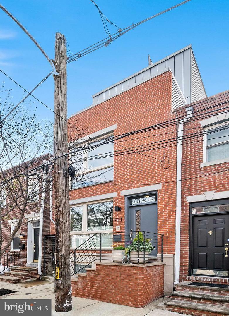 Property Photo: 721 S Smedley Street PA 19146