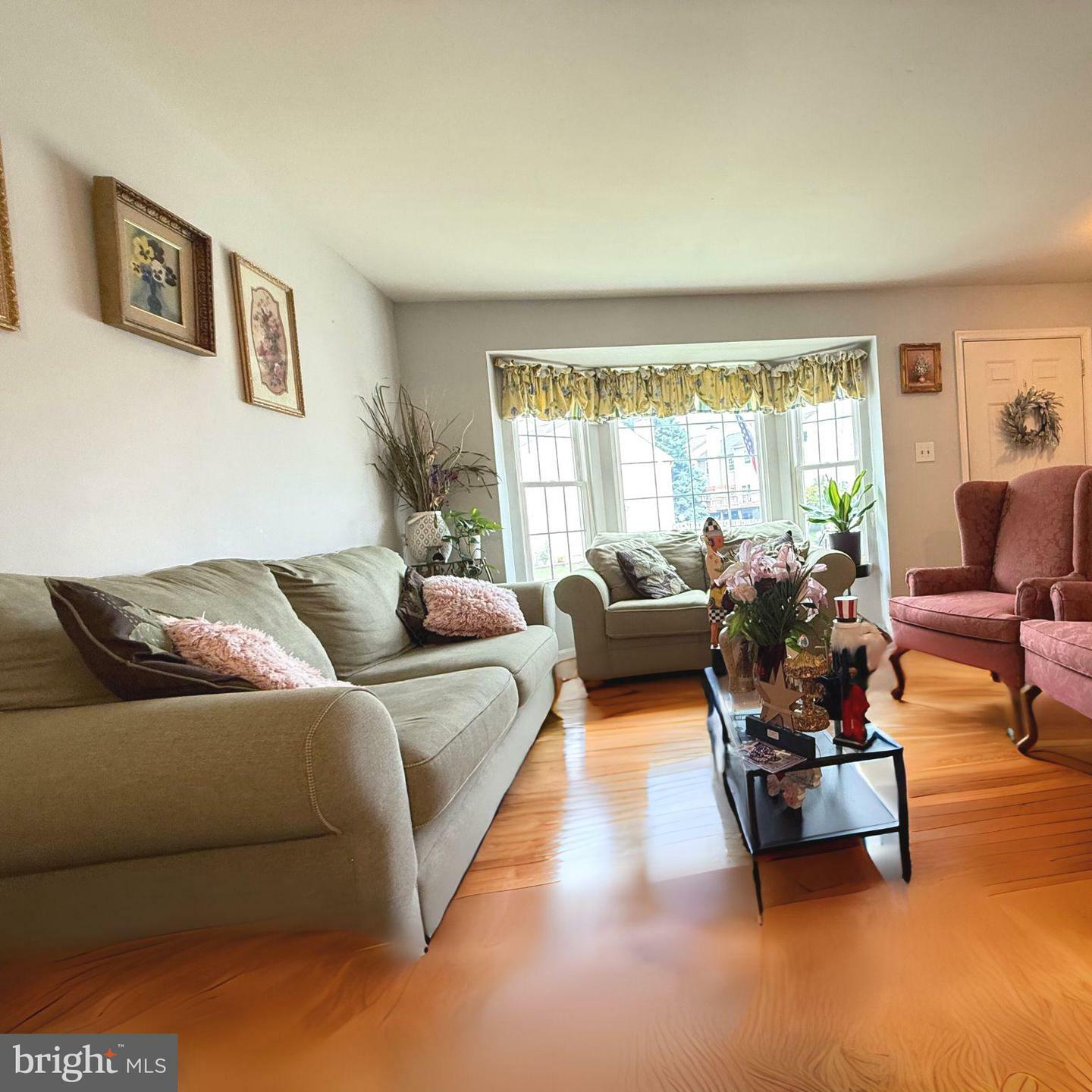 Property Photo: 11289 Kessler Place VA 20109