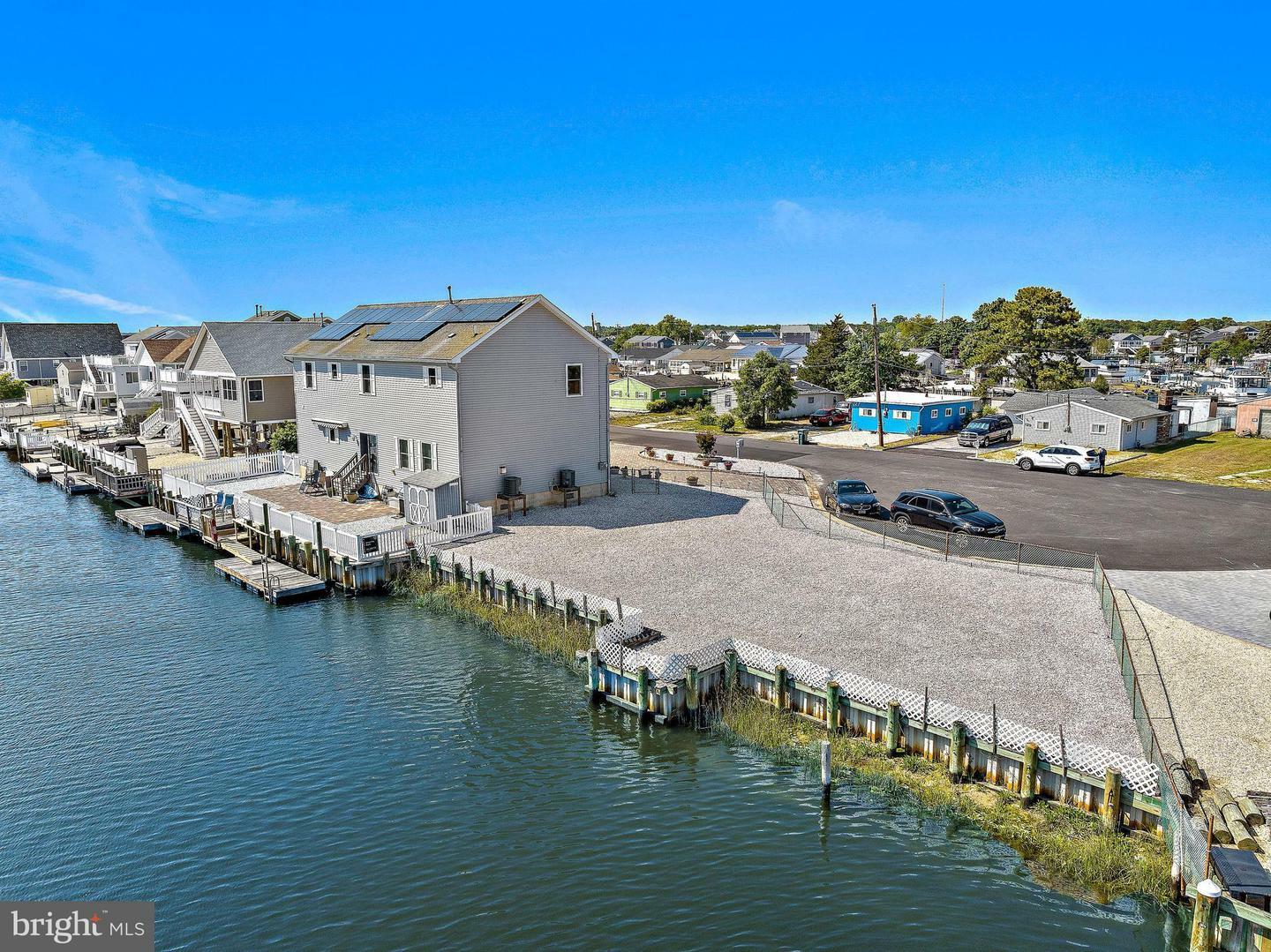 Property Photo: 128 E Delaware Drive NJ 08087