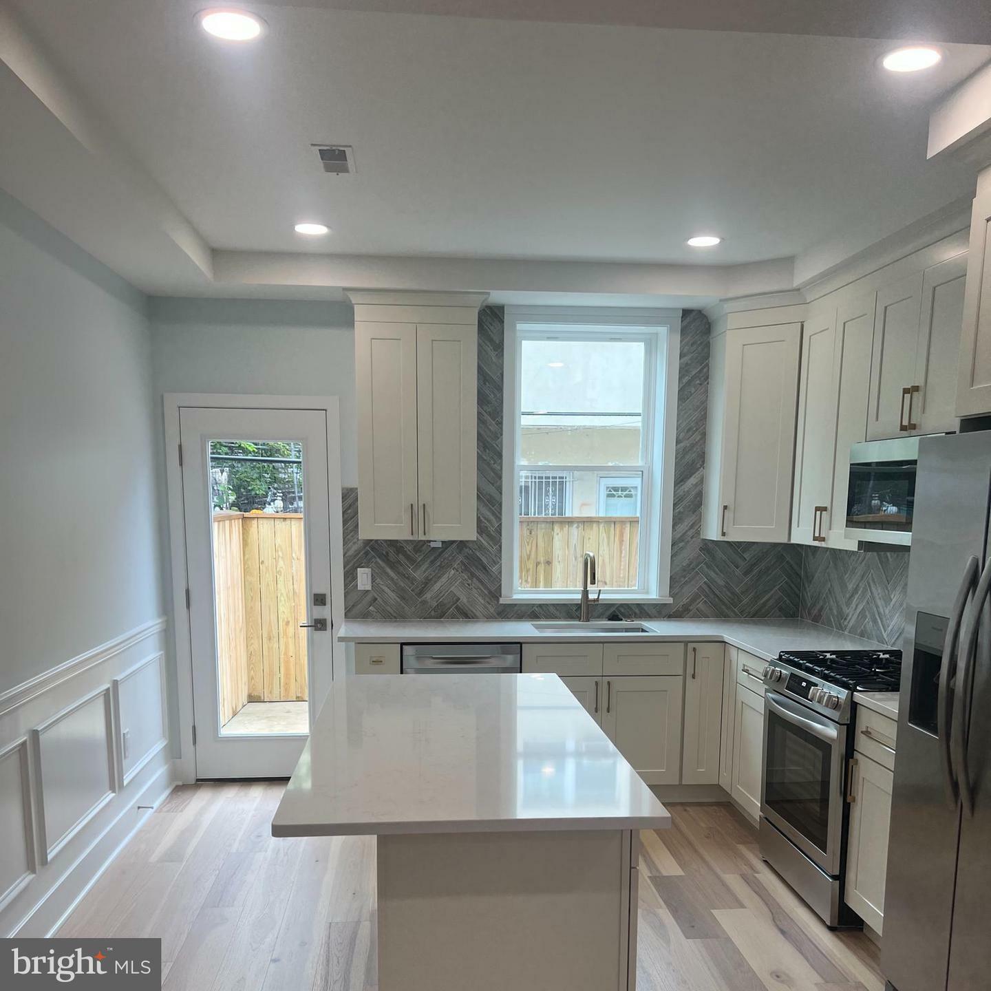 Property Photo: 2039 S Cleveland Street PA 19145