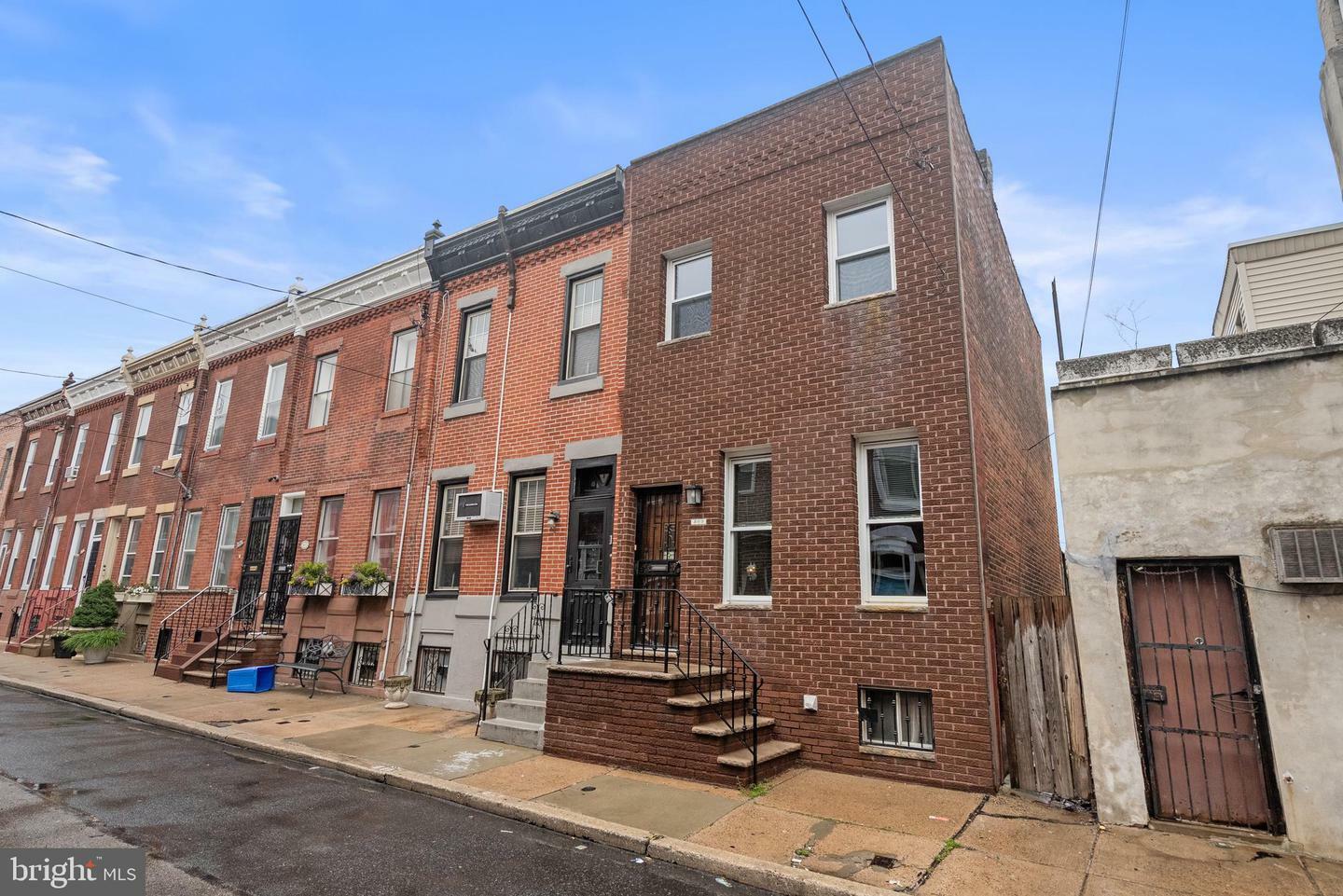 Property Photo:  809 Wilder Street  PA 19147 