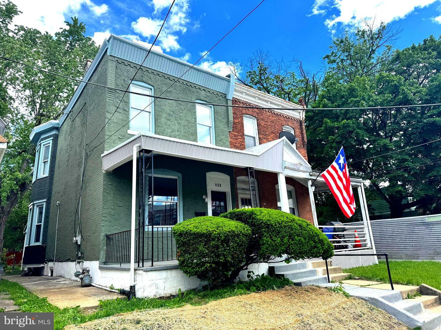 Property Photo:  109 S 3rd Street  PA 19023 