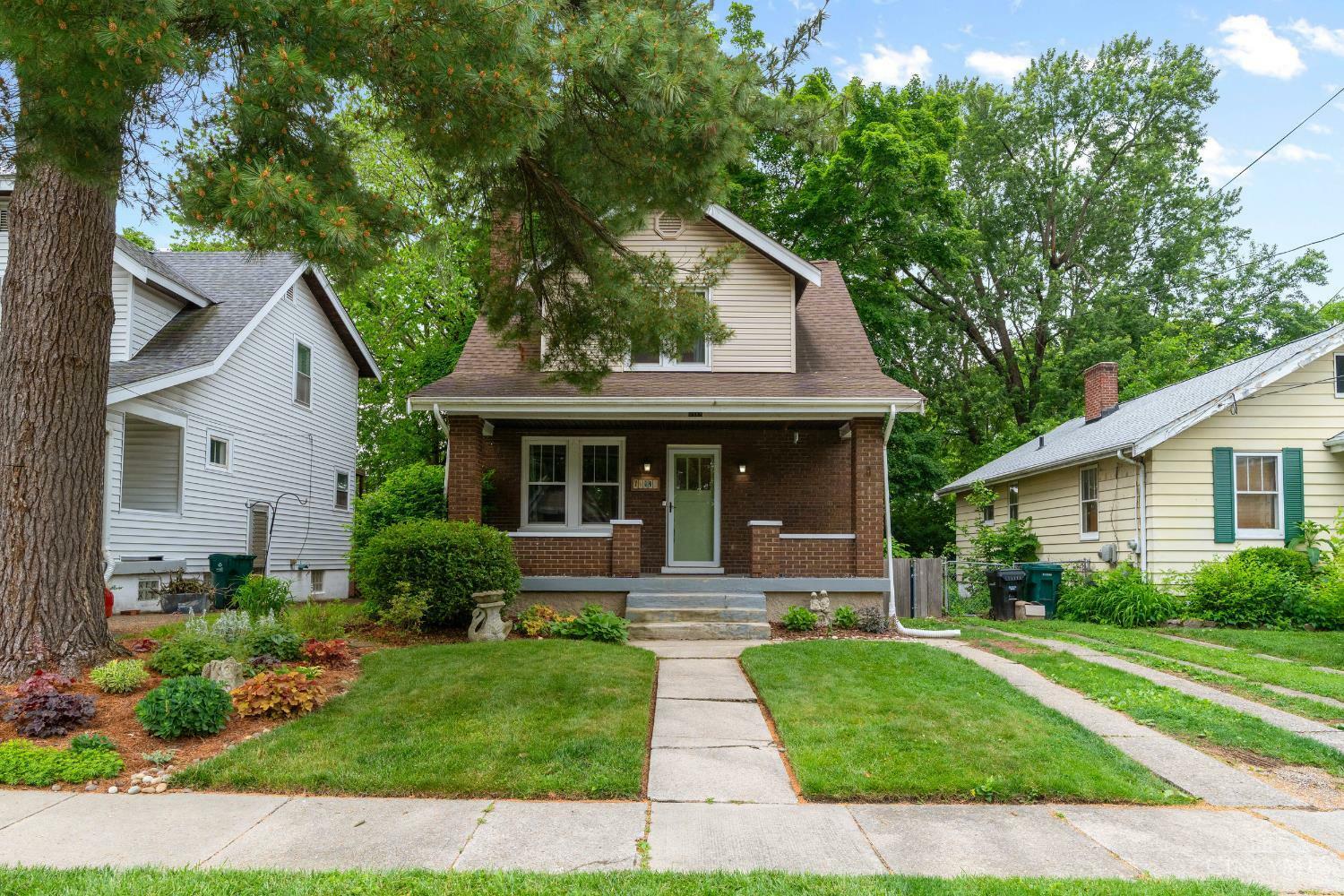Property Photo: 6383 Heitzler Avenue OH 45224