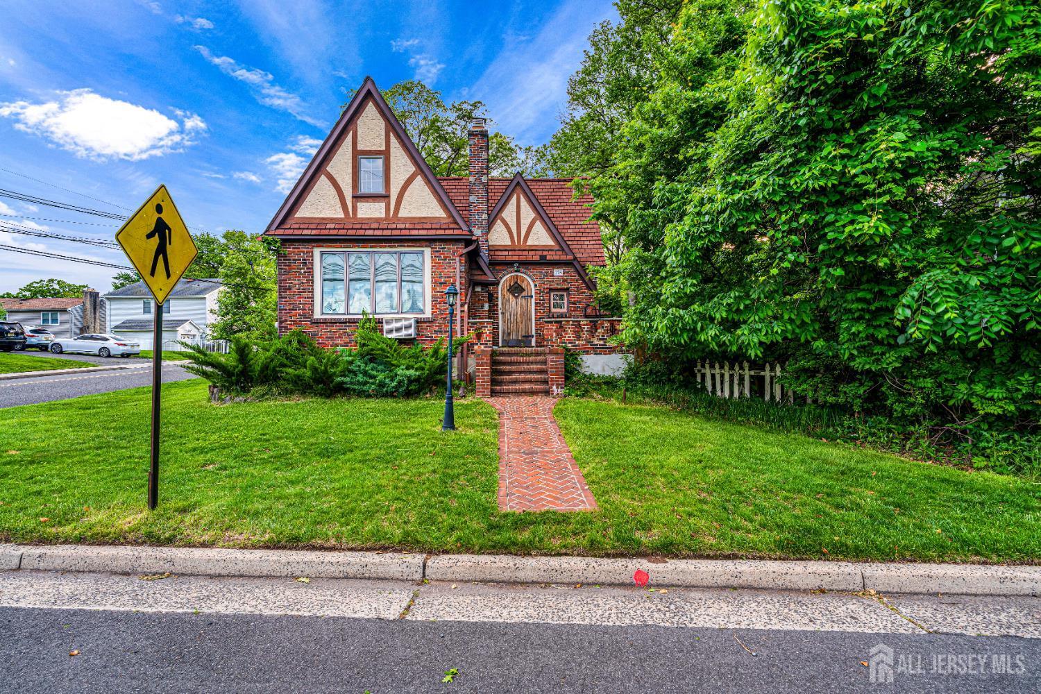 Property Photo: 425 Grove Avenue NJ 08840