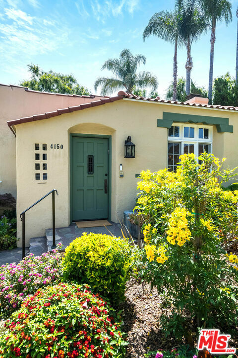 Property Photo: 4150 Elmer Ave CA 91602