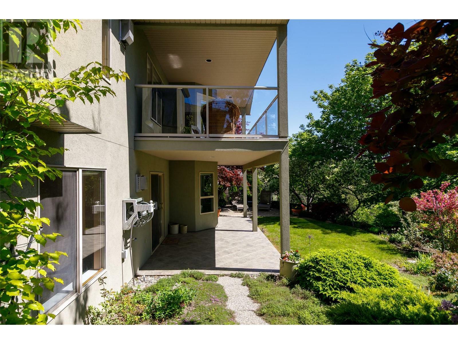 Property Photo: 853 Westview Way BC V1Z 3Z3