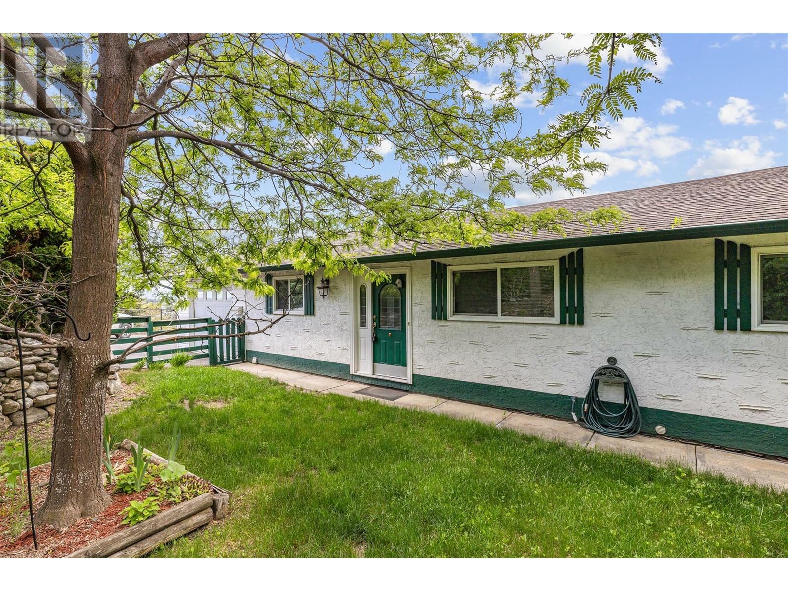 Property Photo: 849 McKenzie Road BC V1X 2B4