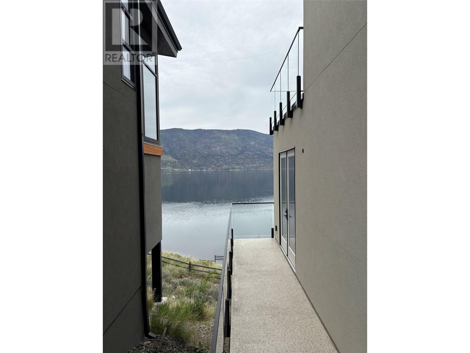 3346 McKinley Beach Drive  Kelowna BC V1V 2R1 photo