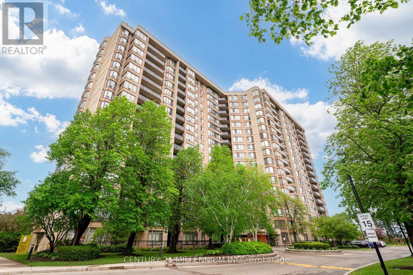 Property Photo: 20 Cherrytree Drive 305 ON L6Y 3V1