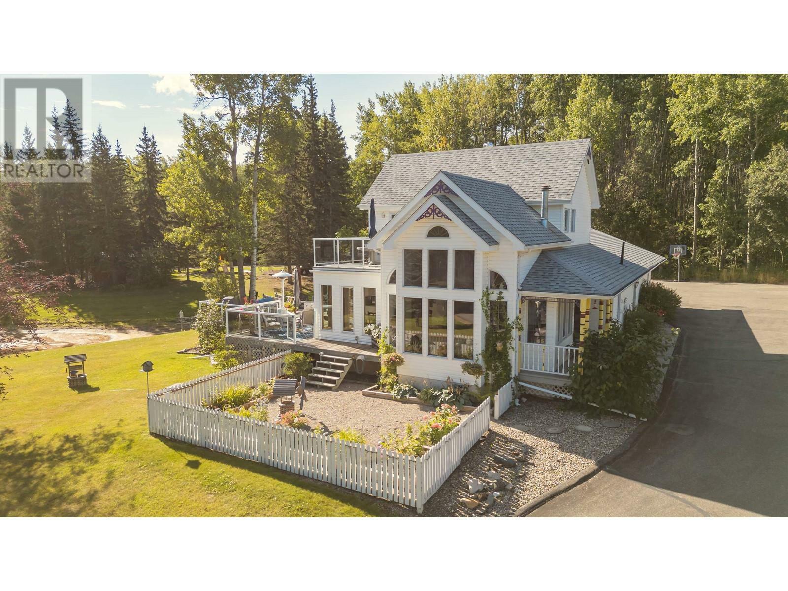 13744 Golf Course Road  Charlie Lake BC V1J 8K8 photo