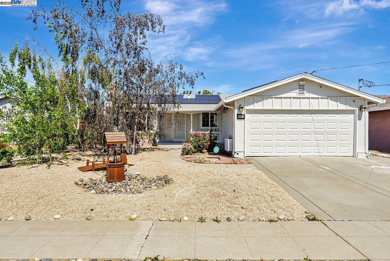 Property Photo: 5461 Lafayette Ave CA 94560