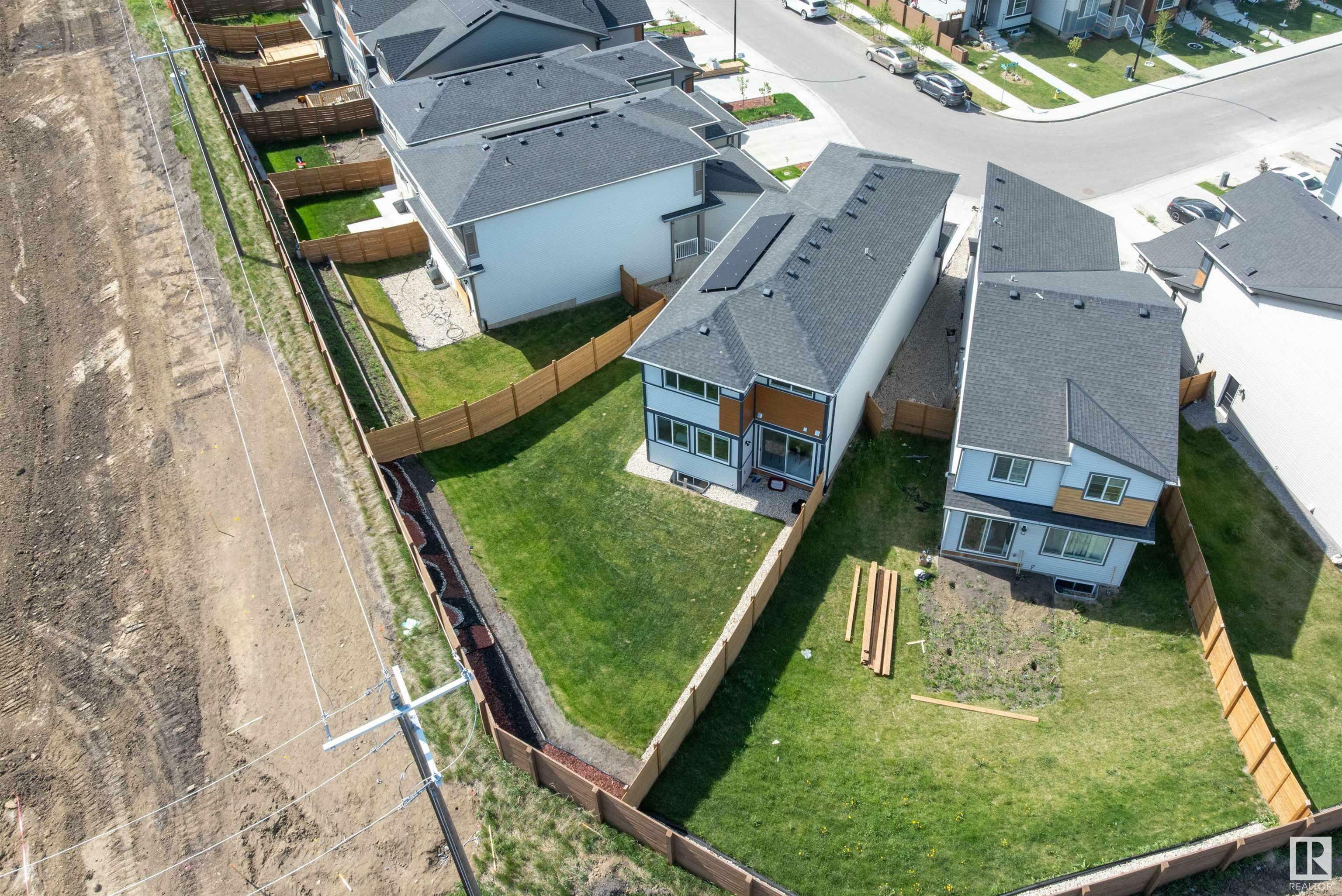 Property Photo: 3503 8 Avenue SW AB T6X 2Z1