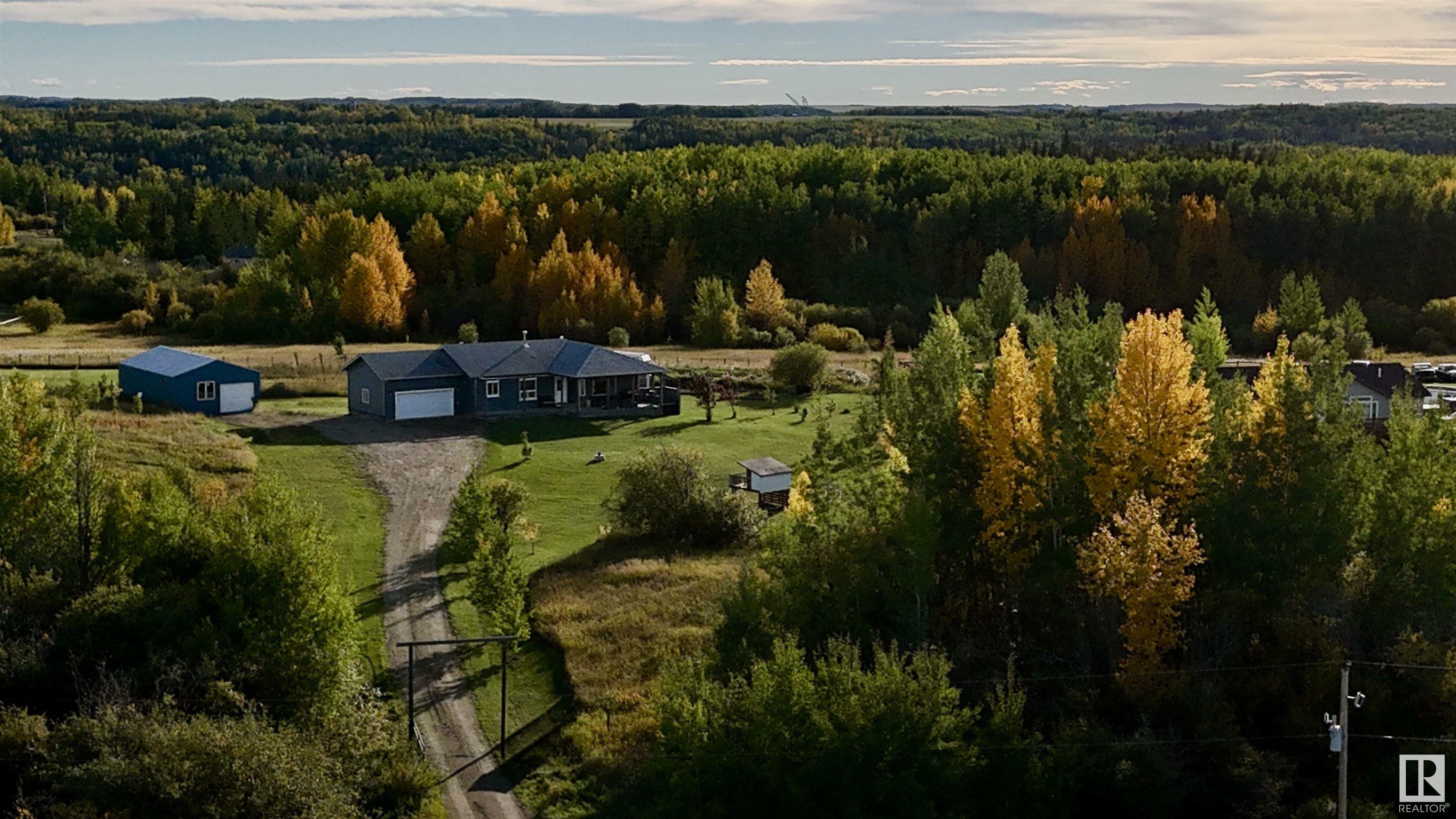 Property Photo: 2011 Twp Road 510 7 AB T7Z 1X5