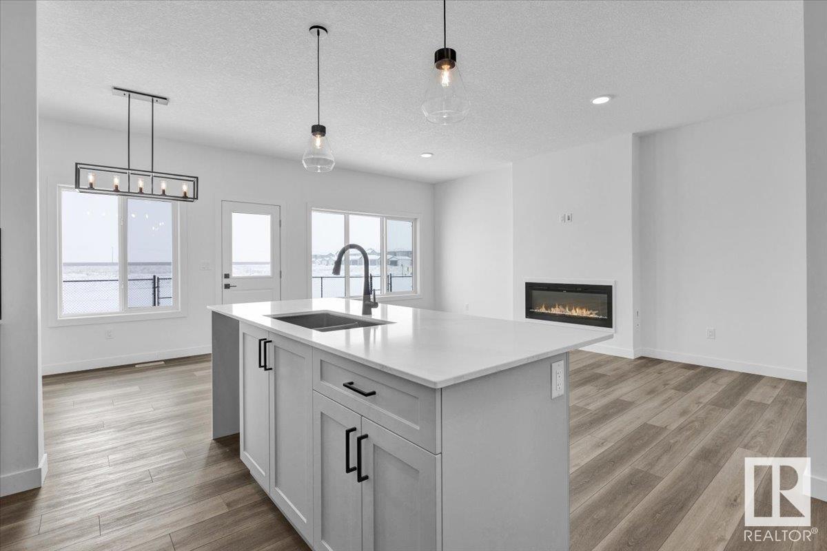 66 Ficus Way  Fort Saskatchewan AB T8L 0Z6 photo