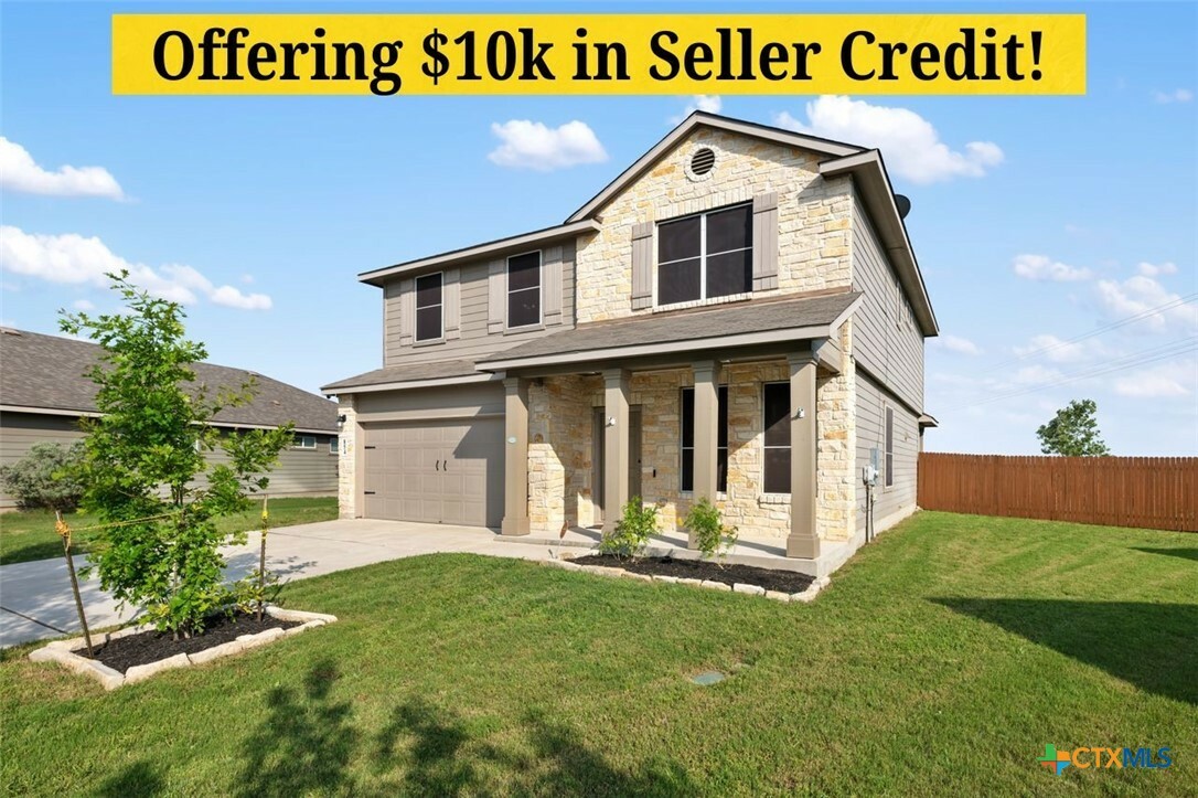 Property Photo: 854 Pumpkin Ridge TX 78130