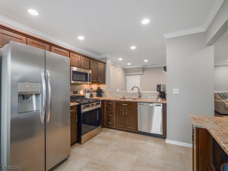 Property Photo: 3106 Tudor Dr NJ 07444