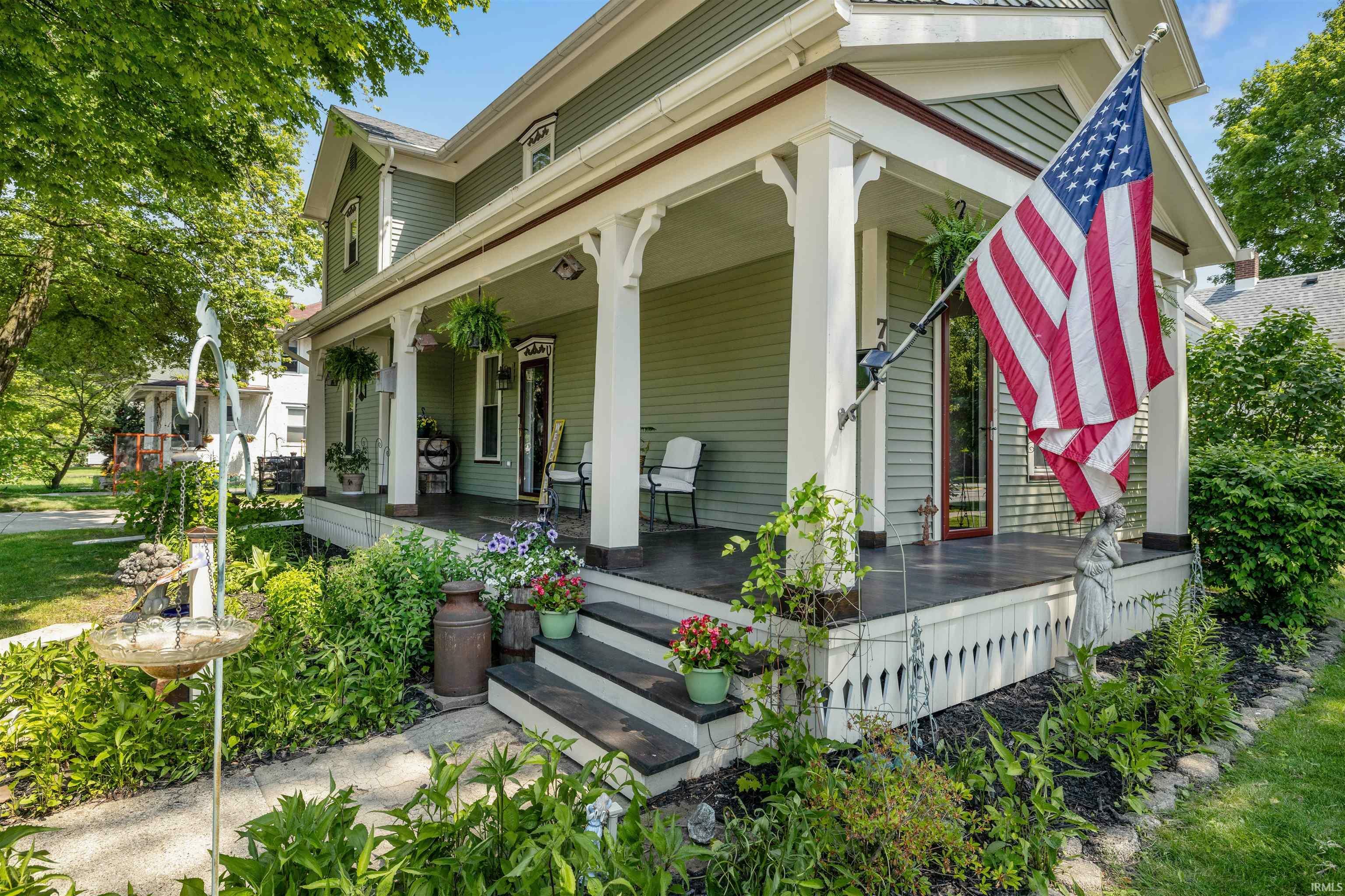 Property Photo: 702 S Van Buren Street IN 46706