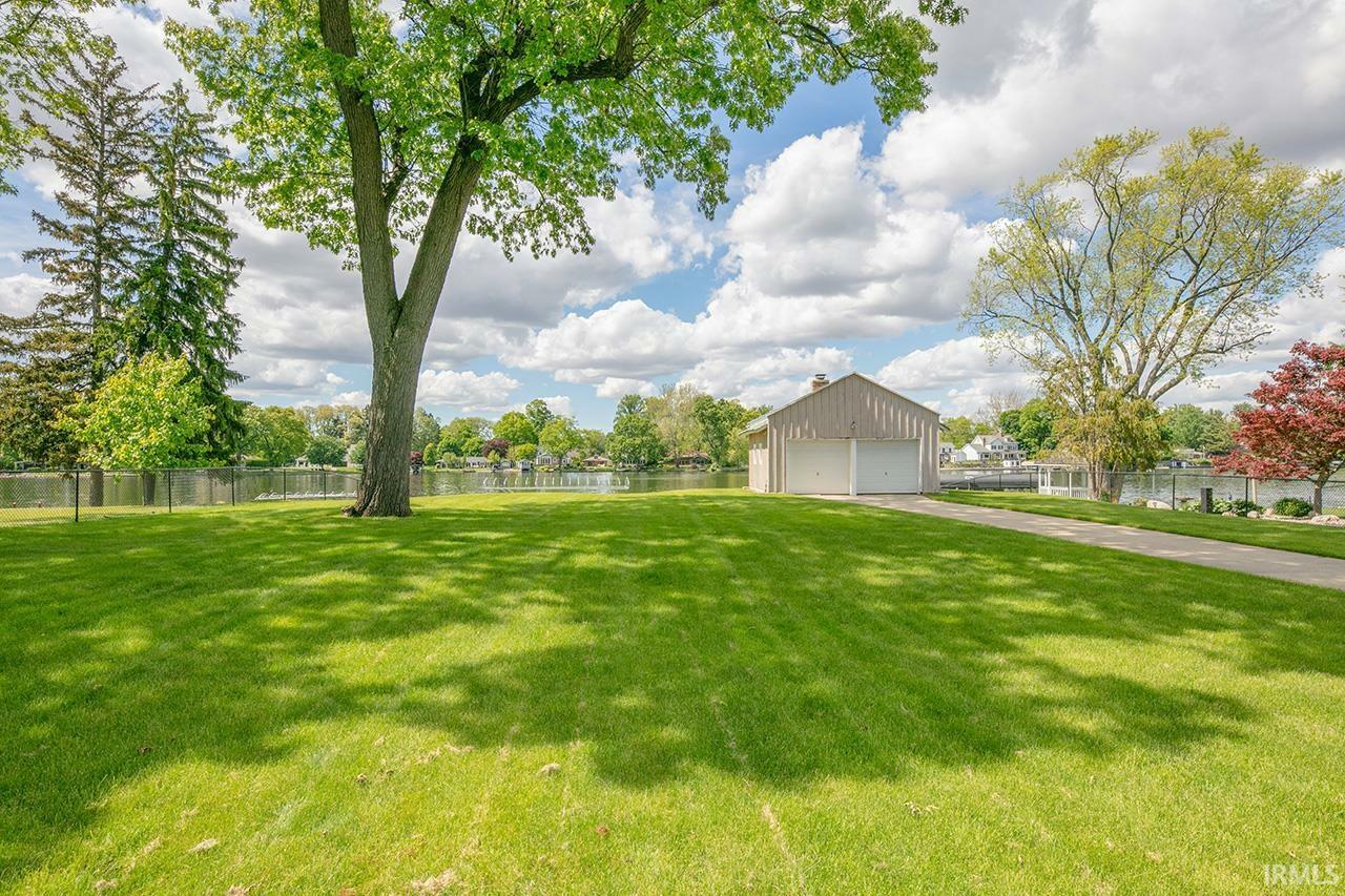 Property Photo: 1126 E Jackson Boulevard IN 46516