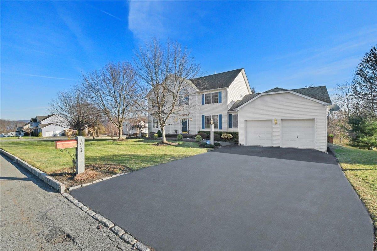Property Photo: 1034 Rolling Ridge NY 12553