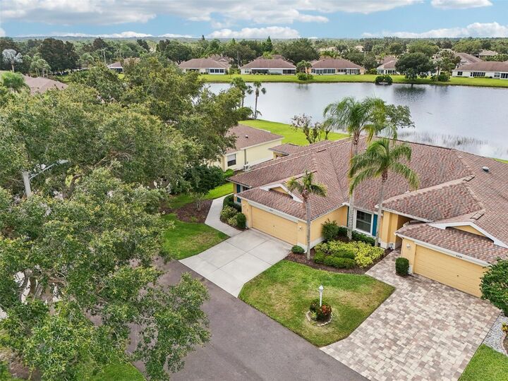 2218 Brookfield Greens Circle 82  Sun City Center FL 33573 photo