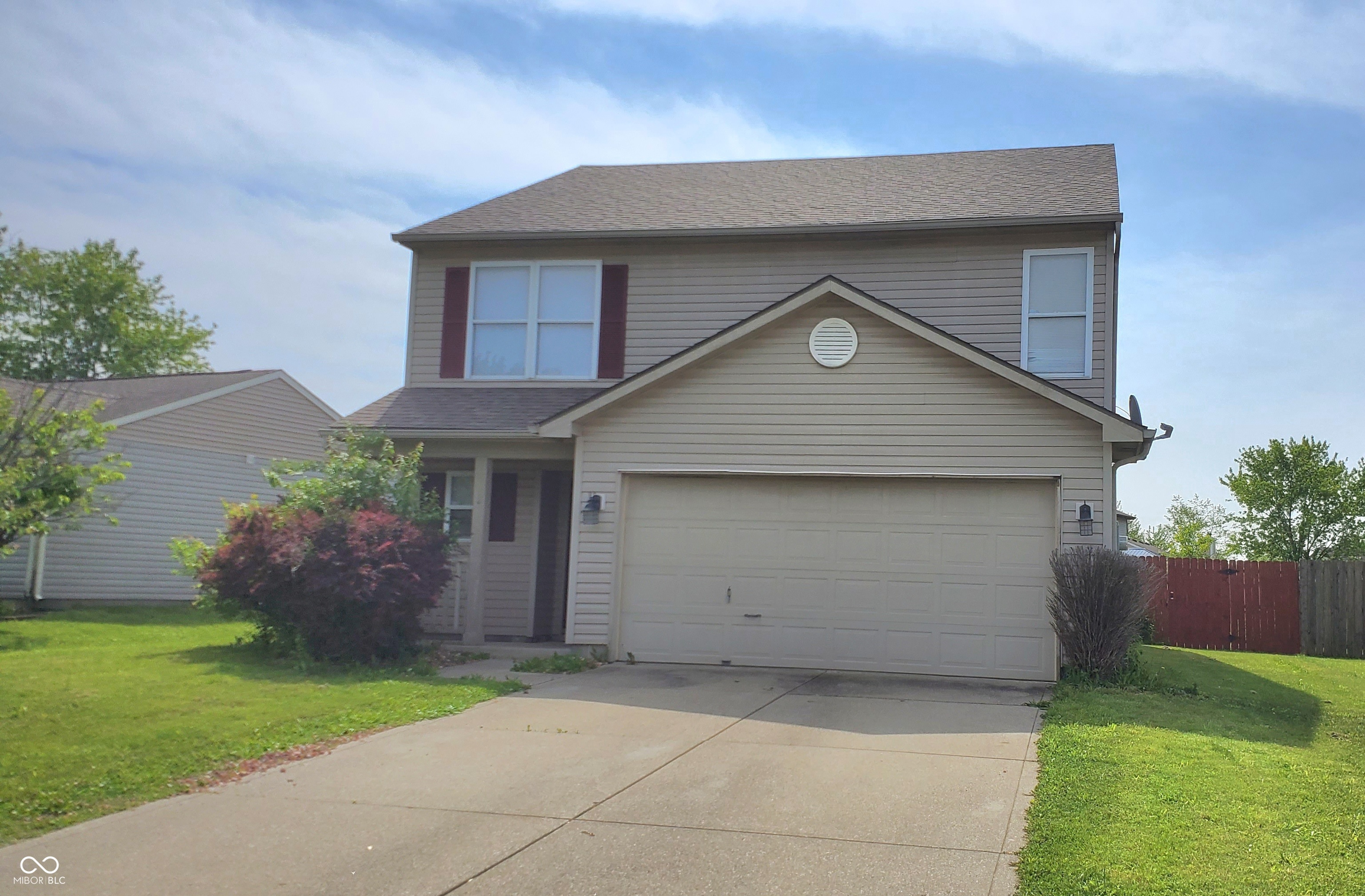 Property Photo: 6637 Larkwood Court IN 46241