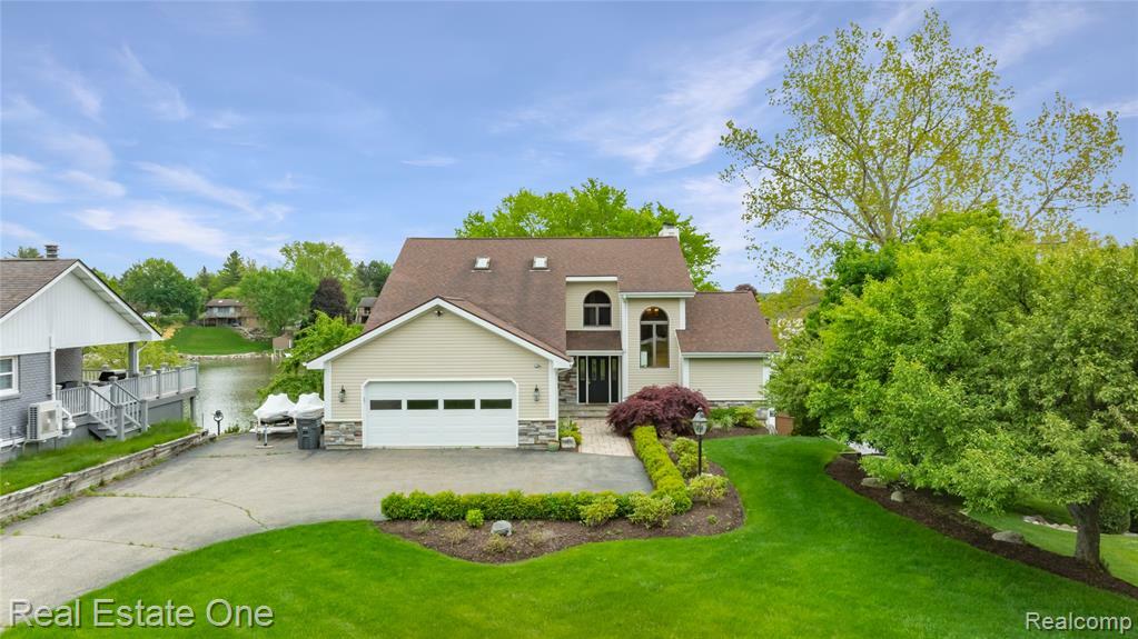 Property Photo:  3882 Lake Lapeer Drive  MI 48455 9613 