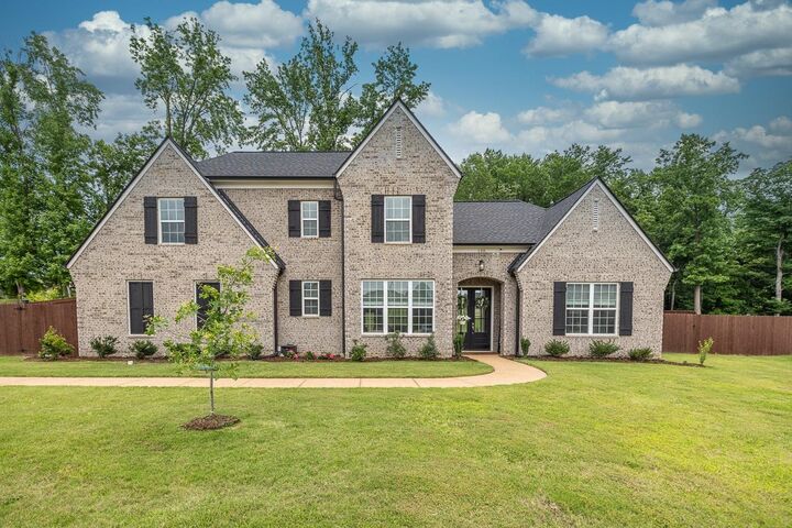 Property Photo: 128 Loch Haven Cv S TN 38004