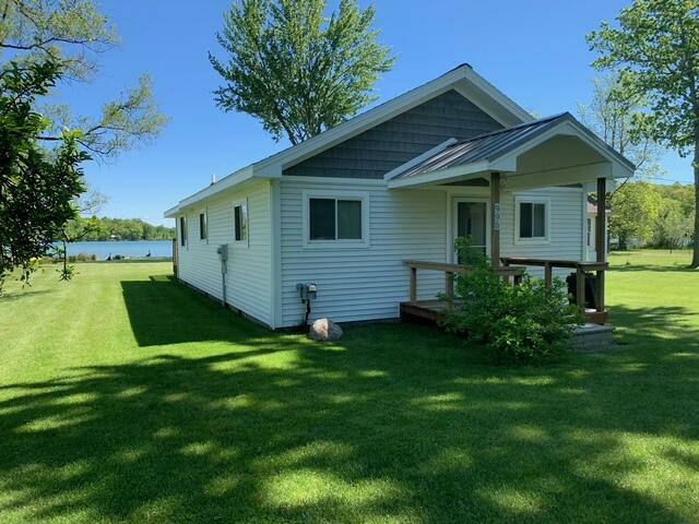 Property Photo: 996 Lakeview Drive MI 49230