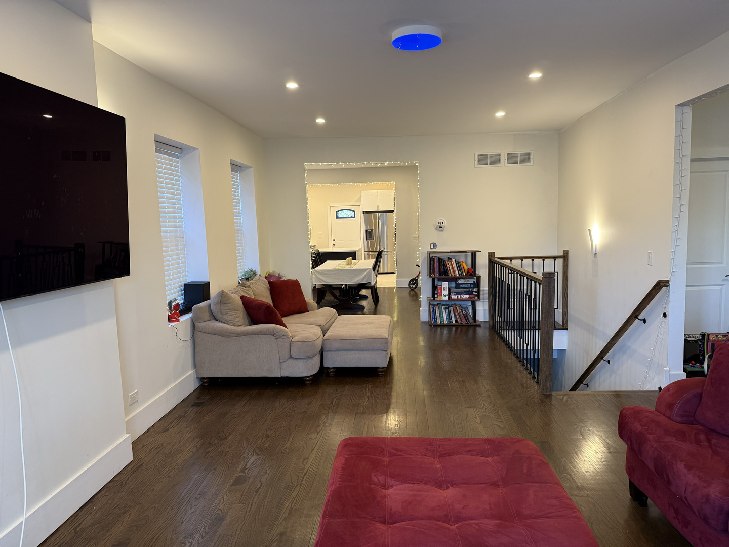 Property Photo:  5935 W Race Avenue 1F  IL 60644 