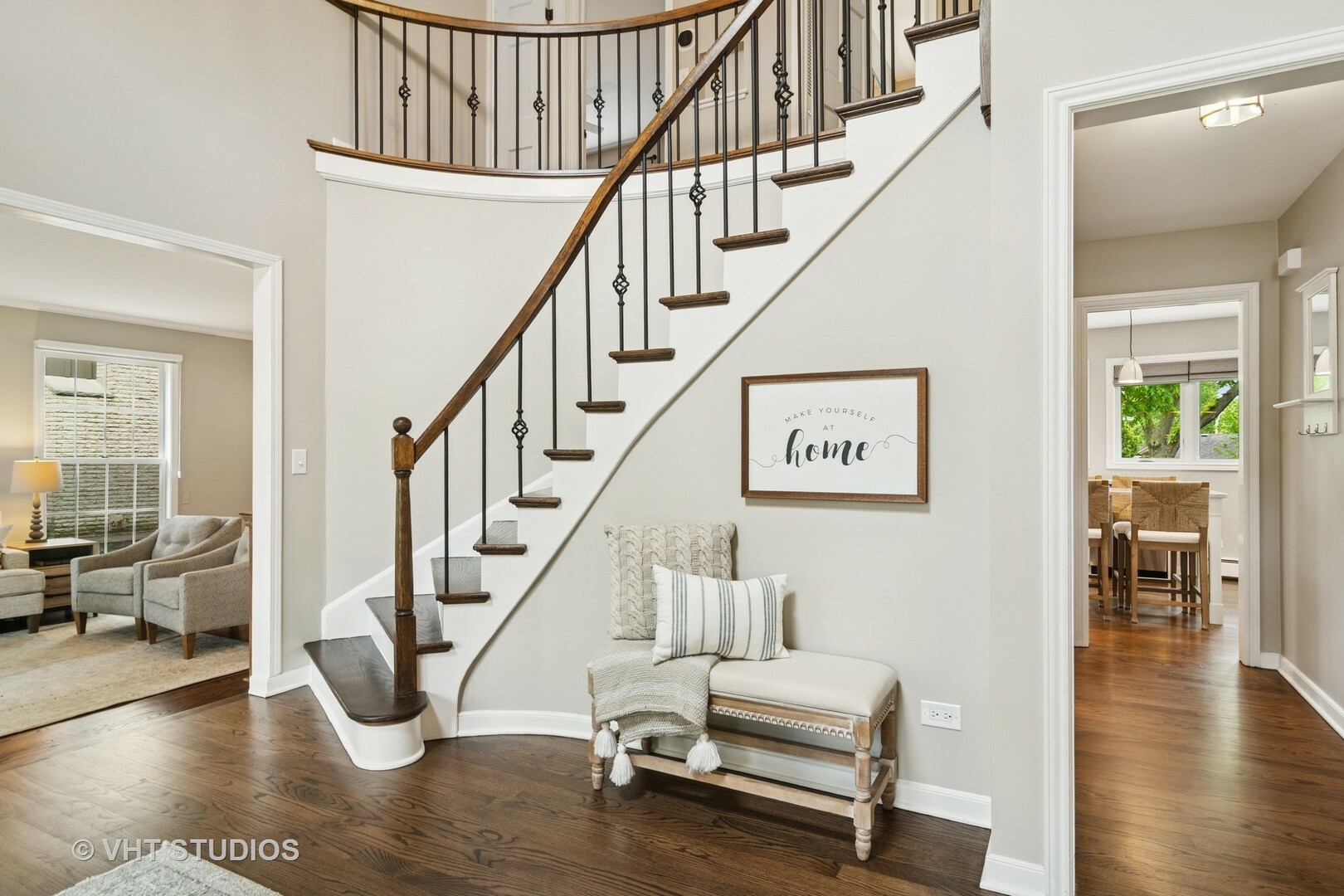 Property Photo: 614 S Patton Avenue IL 60005