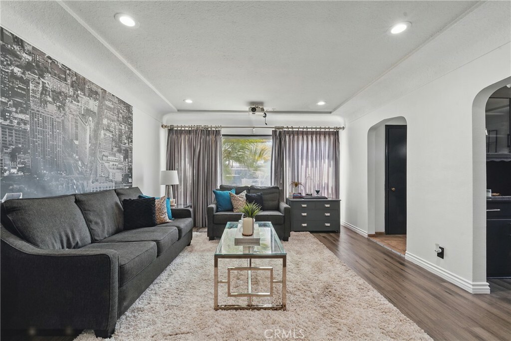 Property Photo:  9489 Muroc Street  CA 90706 