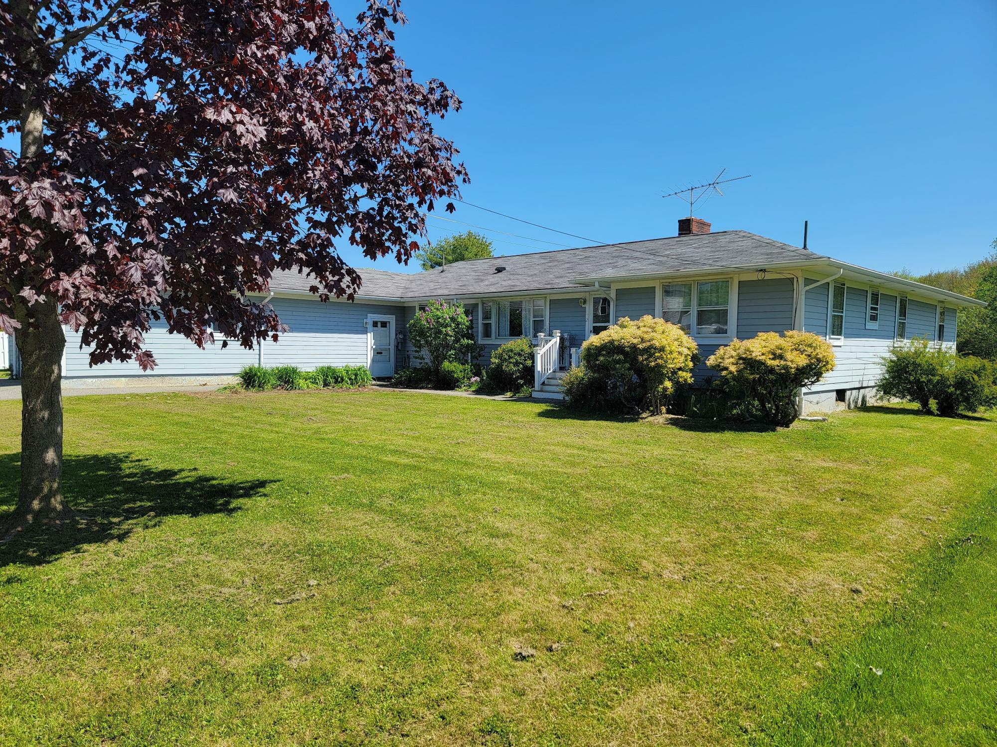 Property Photo: 32 Beals Avenue ME 04605