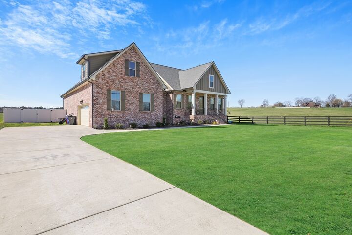 Property Photo:  3390 Calista Rd  TN 37188