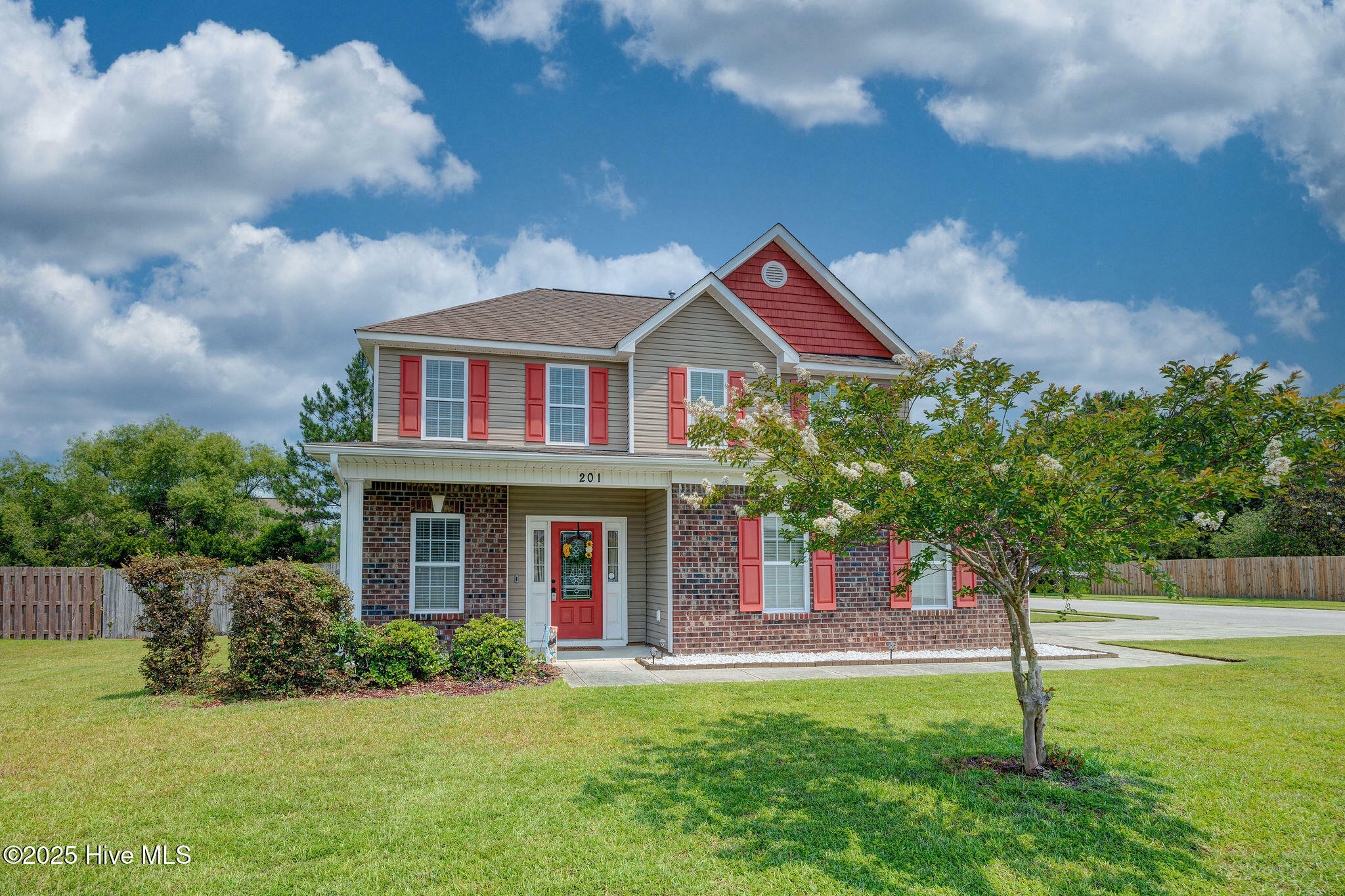 Property Photo: 201 Winson Green Lane NC 28546