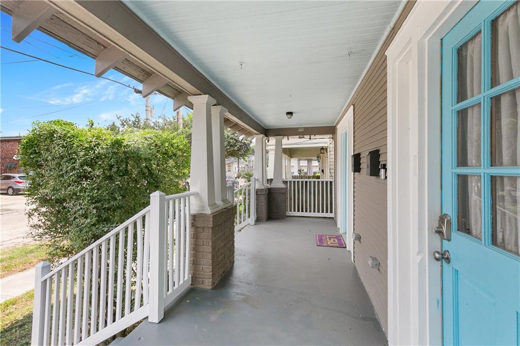 Property Photo:  1825 27 Cambronne Street  LA 70118 