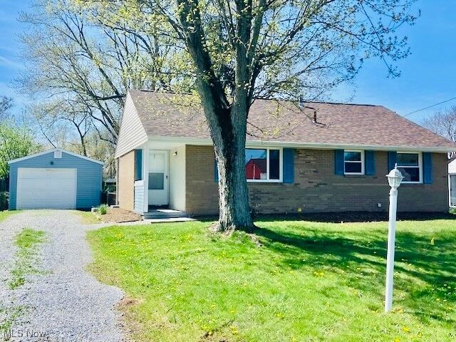 Property Photo:  2213 Cambridge Avenue SE  OH 44646