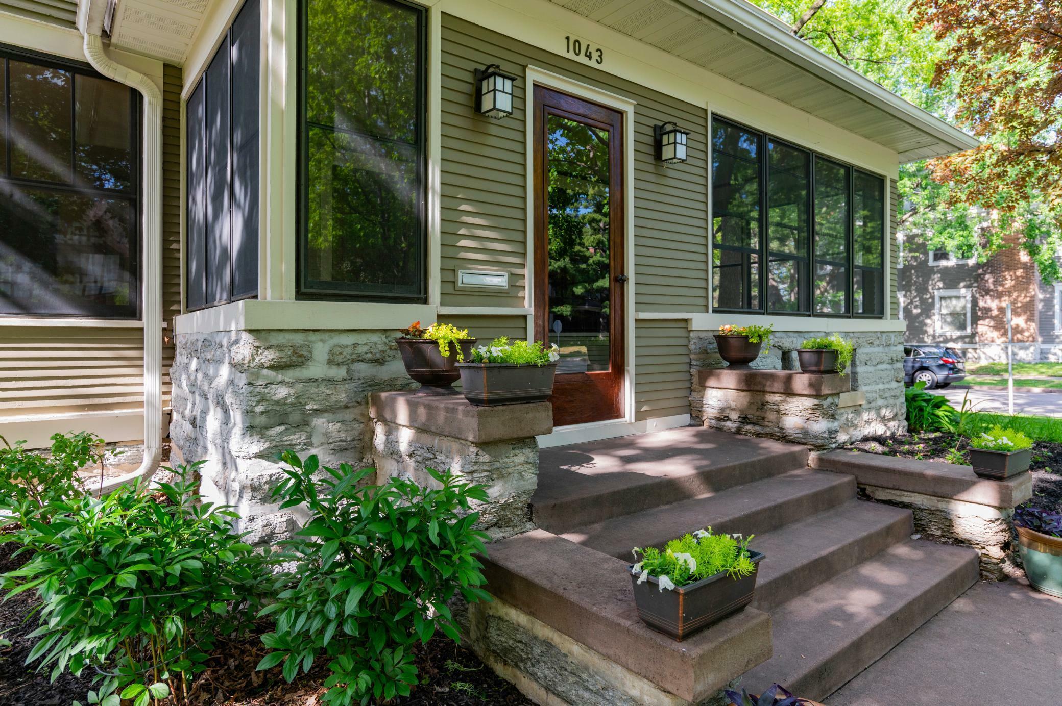 Property Photo: 1043 Lincoln Avenue MN 55105