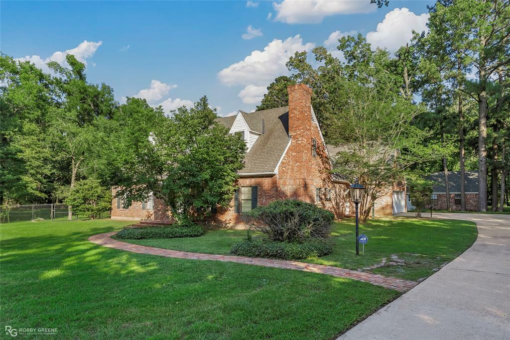 Property Photo: 316 Split Oak Drive LA 71106