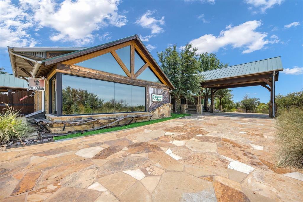 Property Photo: 14250 Chaparral Lane TX 76262